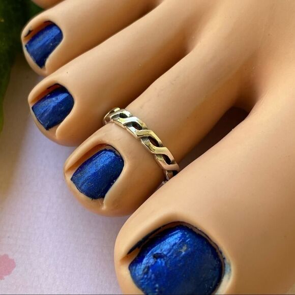 Sterling Silver Weave Toe Ring - Picture 2 of 4